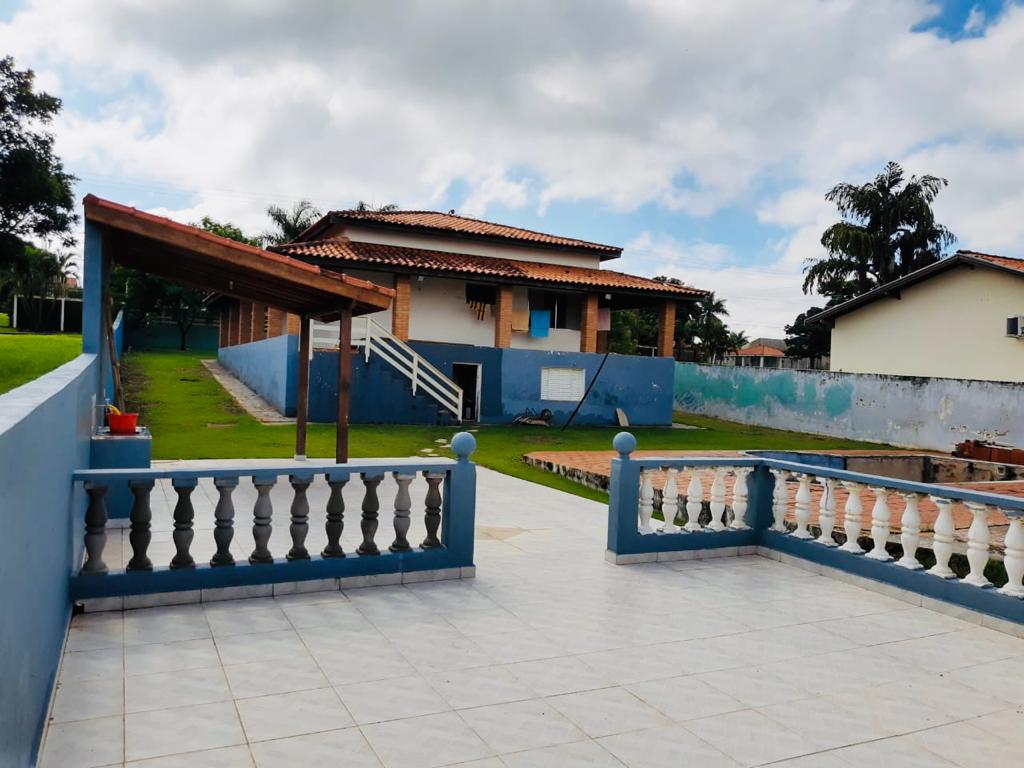 Chácara á venda c/ 03 dormitórios, Condomínio Nova Rheata - Boituva/SP