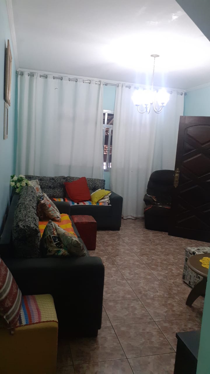 LINDO SOBRADO JD.STA TEREZINHA