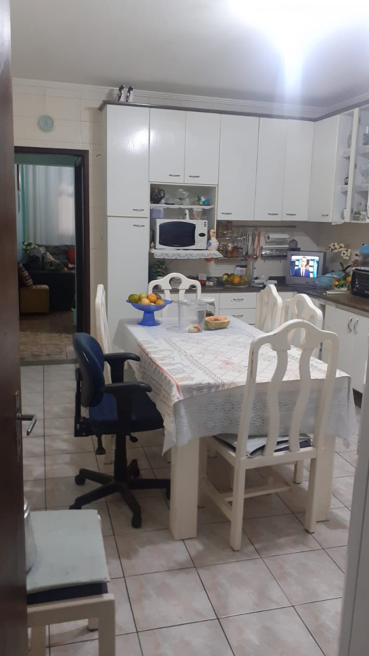 LINDO SOBRADO JD.STA TEREZINHA