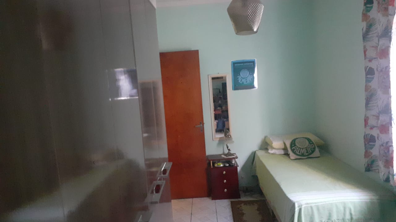 LINDO SOBRADO JD.STA TEREZINHA