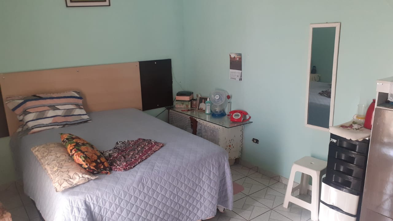 LINDO SOBRADO JD.STA TEREZINHA