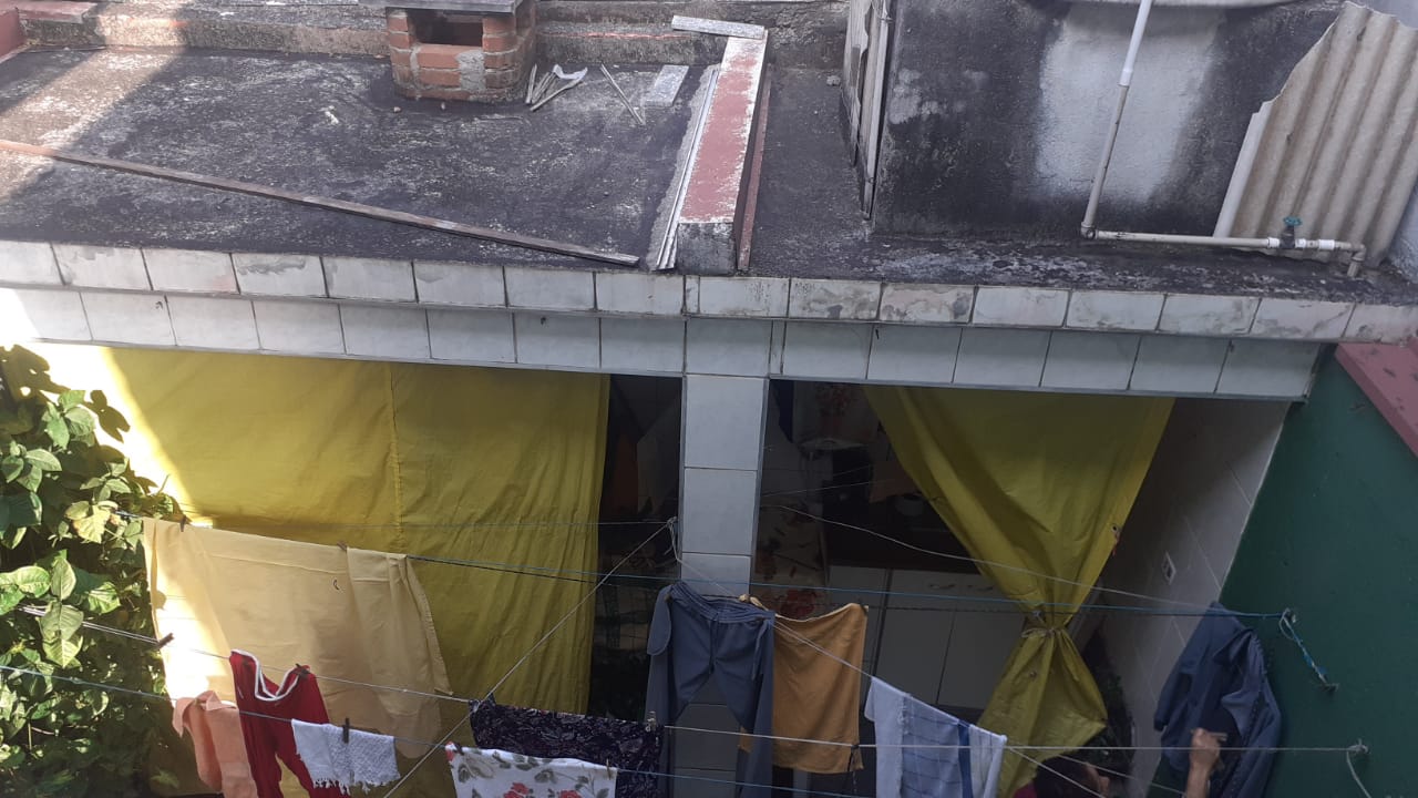 LINDO SOBRADO JD.STA TEREZINHA