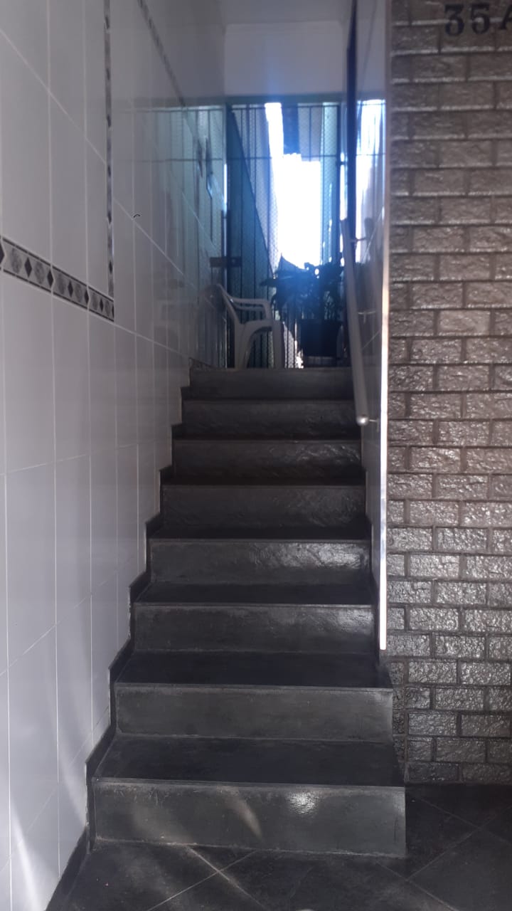 LINDO SOBRADO JD.STA TEREZINHA