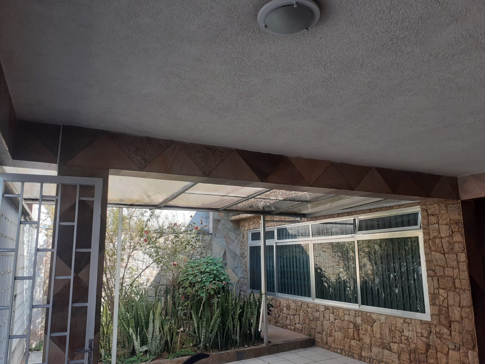 LINDA  CASA JD BRASILIA 