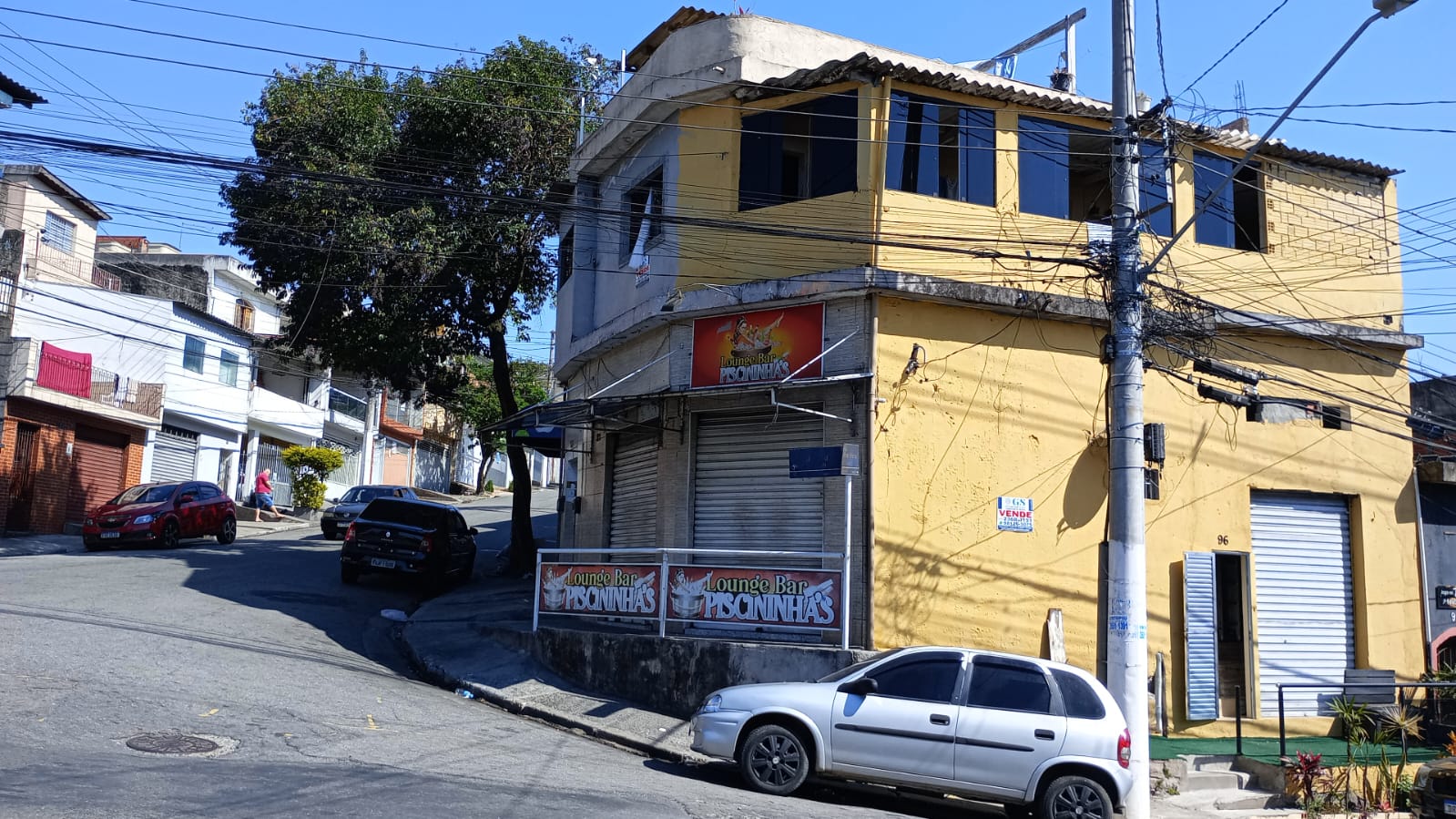 PREDIO COMERCIAL 
