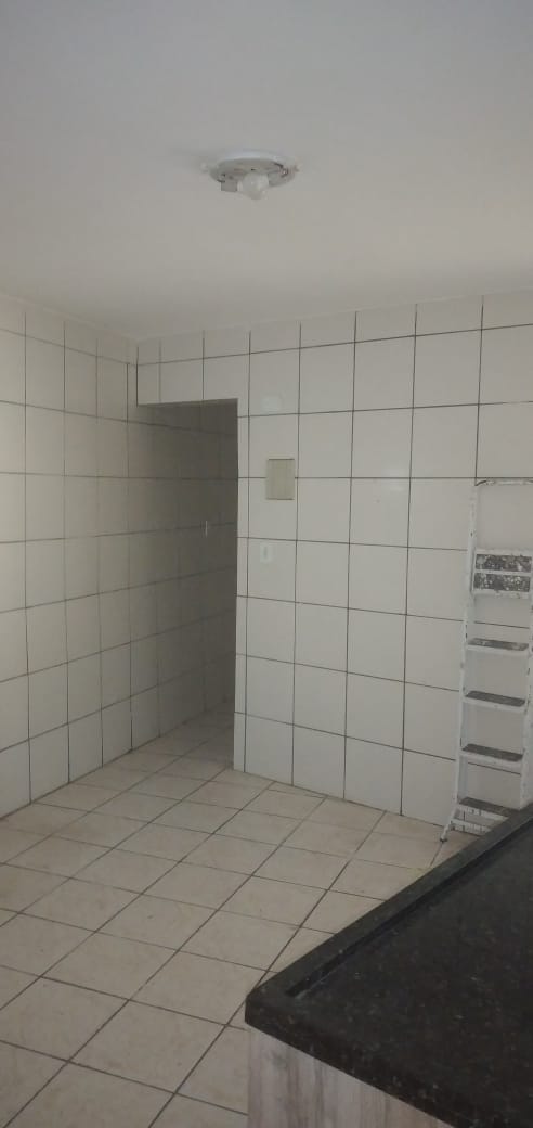 LOCAÇÃO CASA VILA CARMOSINA