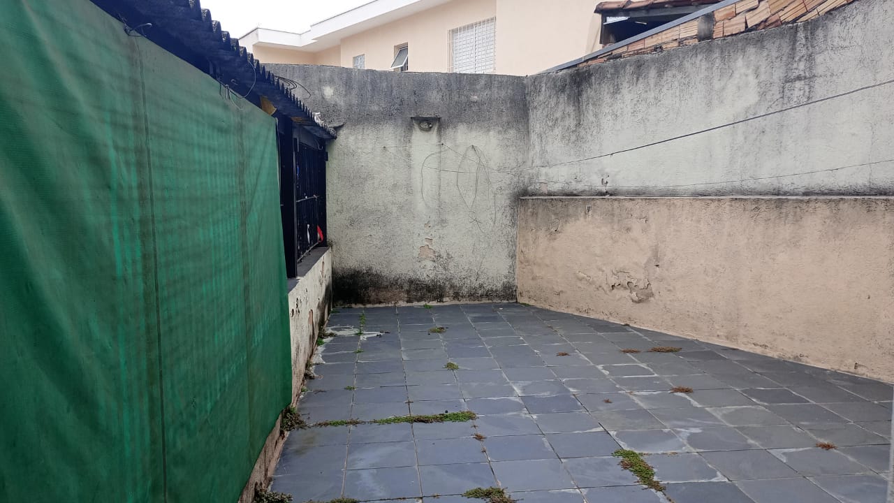 IMOVEL NA RUA RIOMAR DE ATALIBA PENTEADO  JD.BRASILIA 