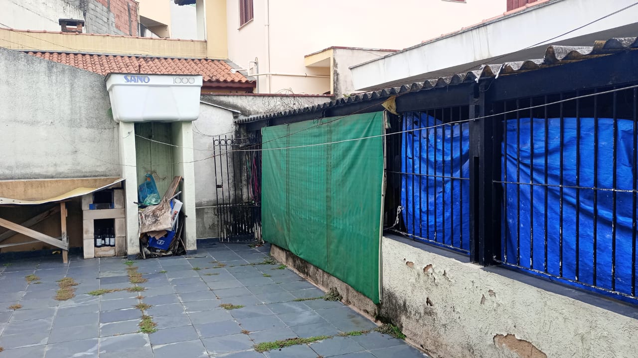 IMOVEL NA RUA RIOMAR DE ATALIBA PENTEADO  JD.BRASILIA 