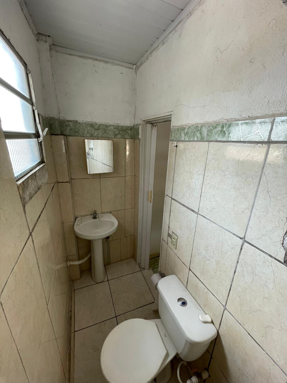 CASA PARA LOCAÇÃO NO JD.SANTA TEREZINHA 