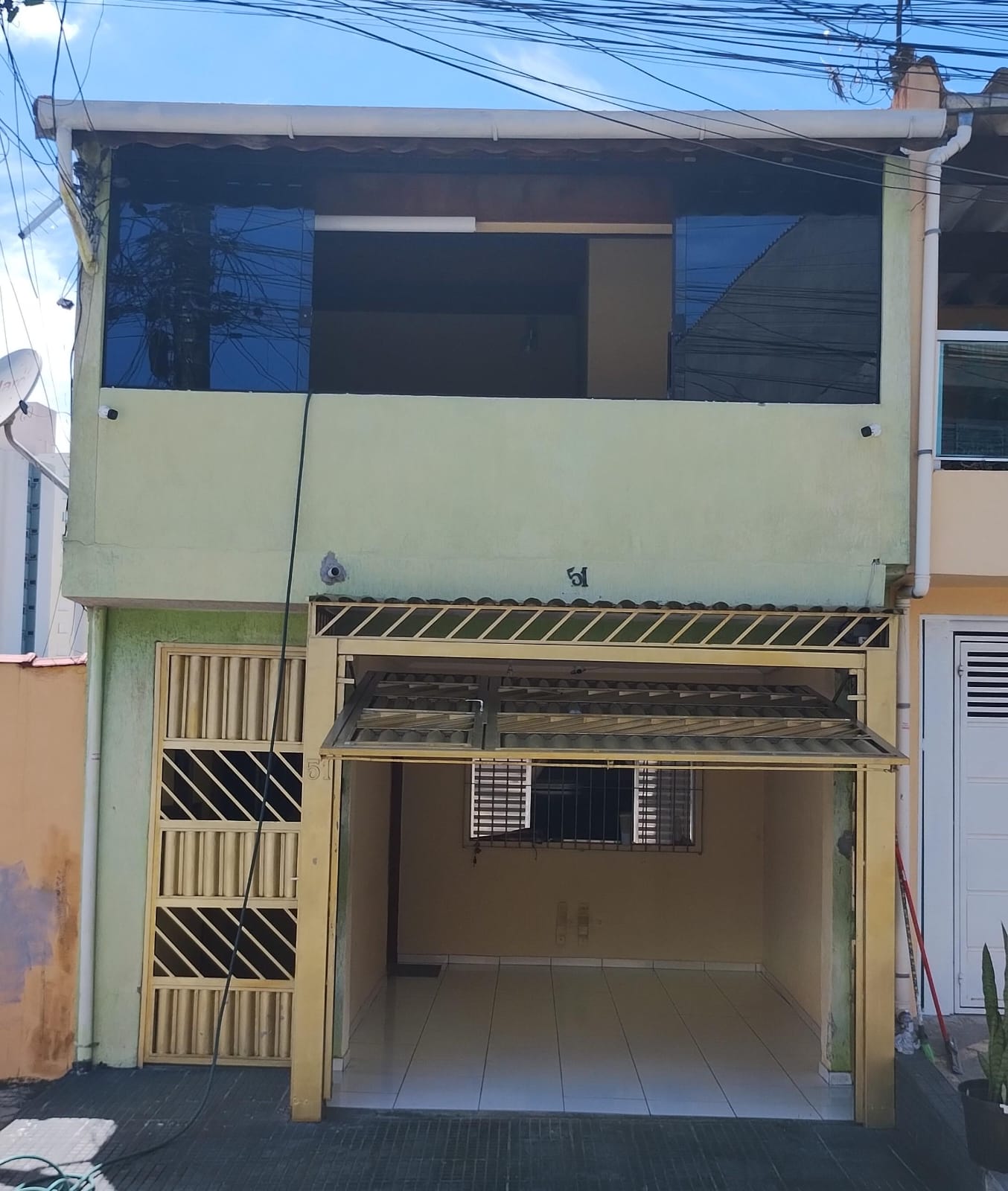 SOBRADO PARA LOCAÇÃO NO PQ.SAVOY