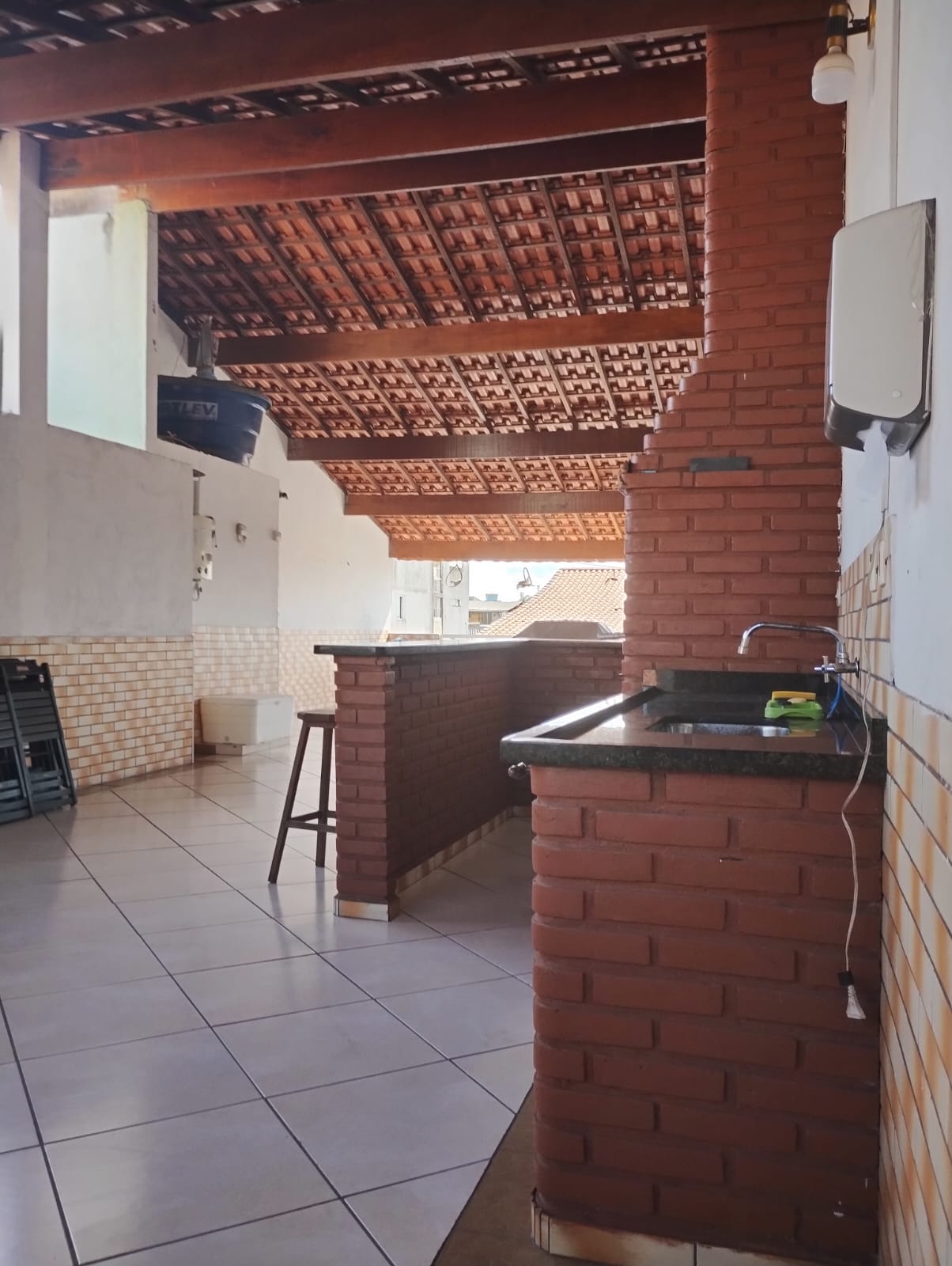SOBRADO  ESPACULAR