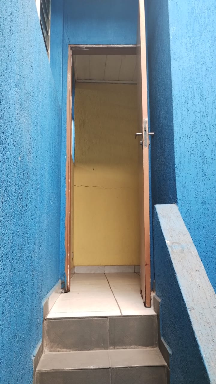 LOCAÇÃO SALÃO NA AVENIDA ITAQUERA