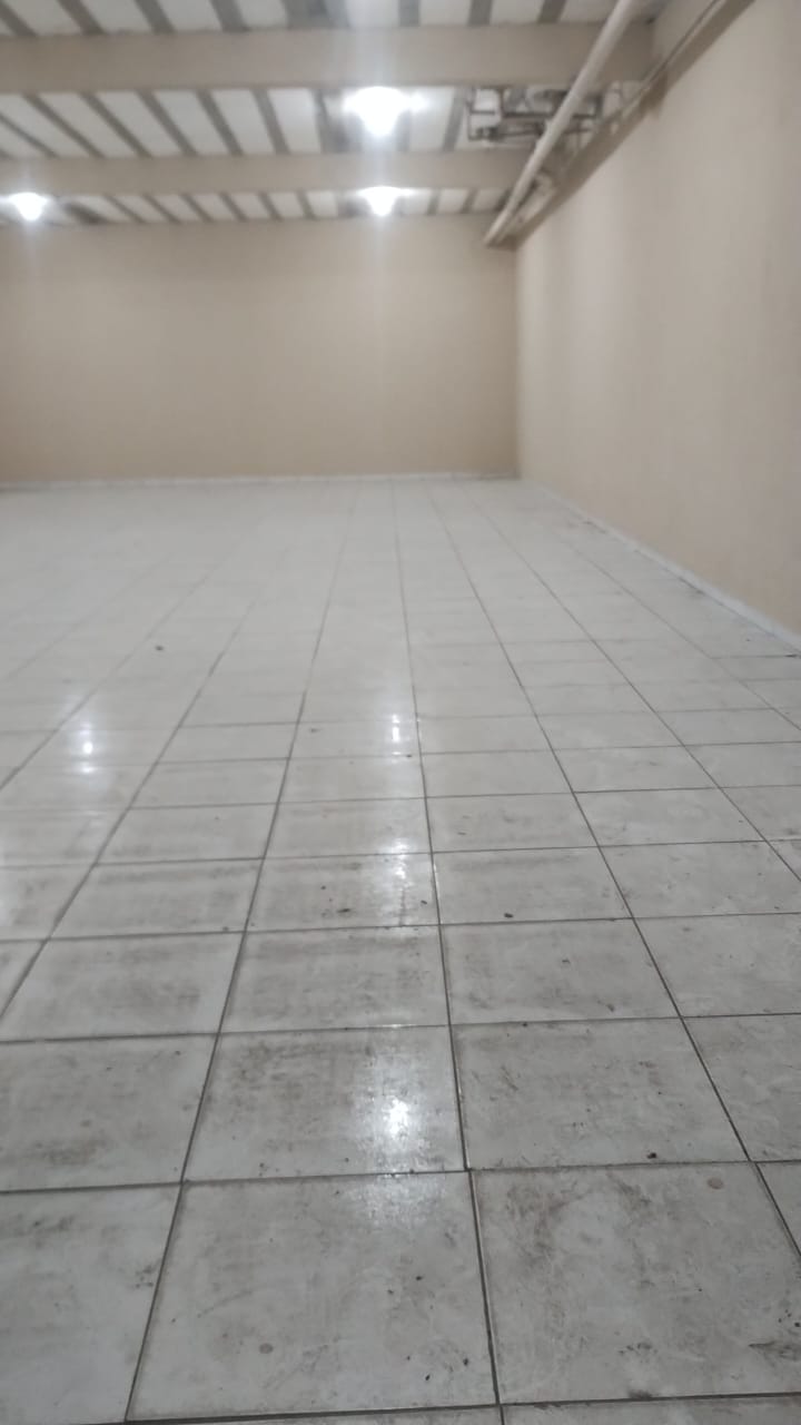 LOCAÇÃO SALÃO NA AVENIDA ITAQUERA