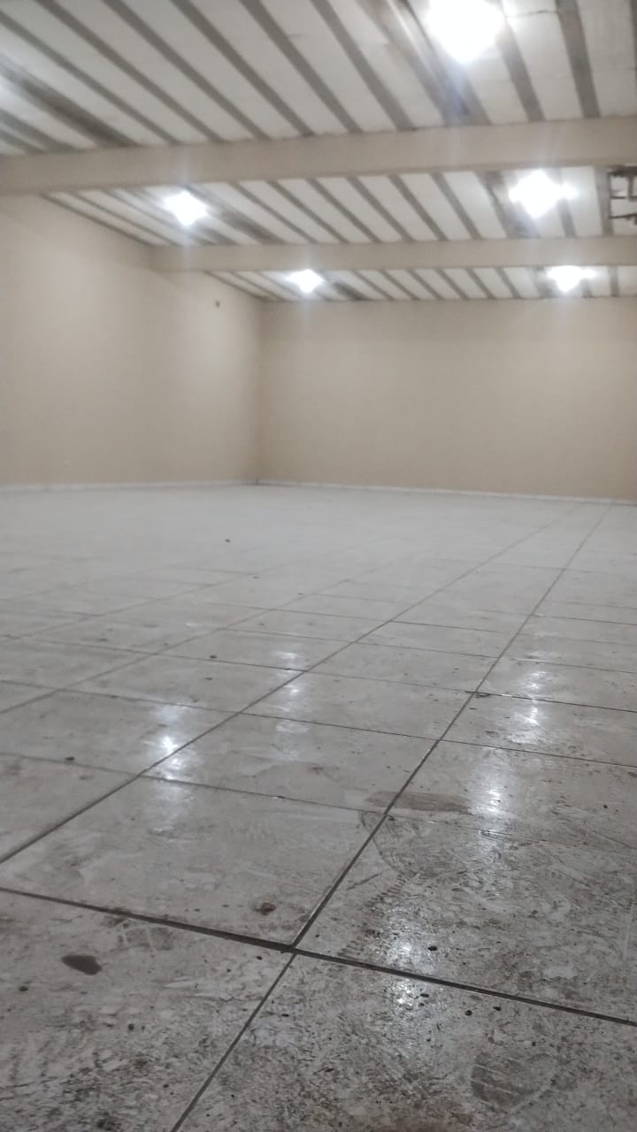 LOCAÇÃO SALÃO NA AVENIDA ITAQUERA