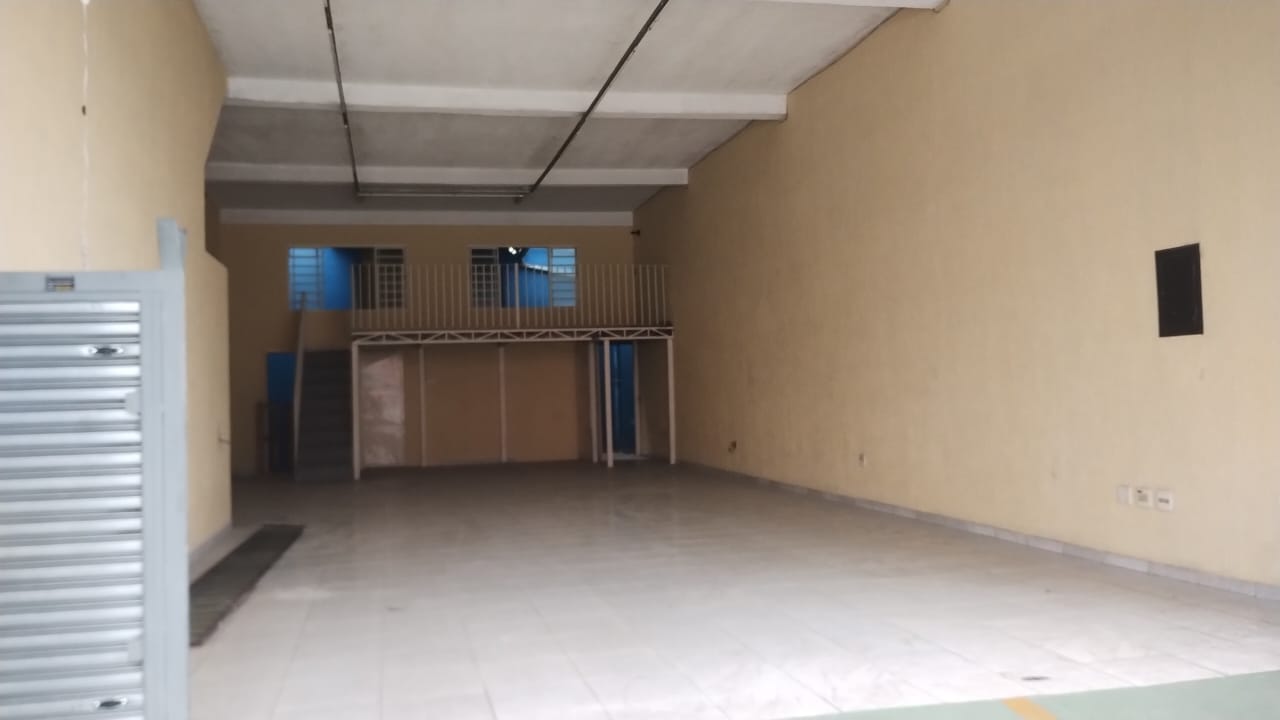 LOCAÇÃO SALÃO NA AVENIDA ITAQUERA