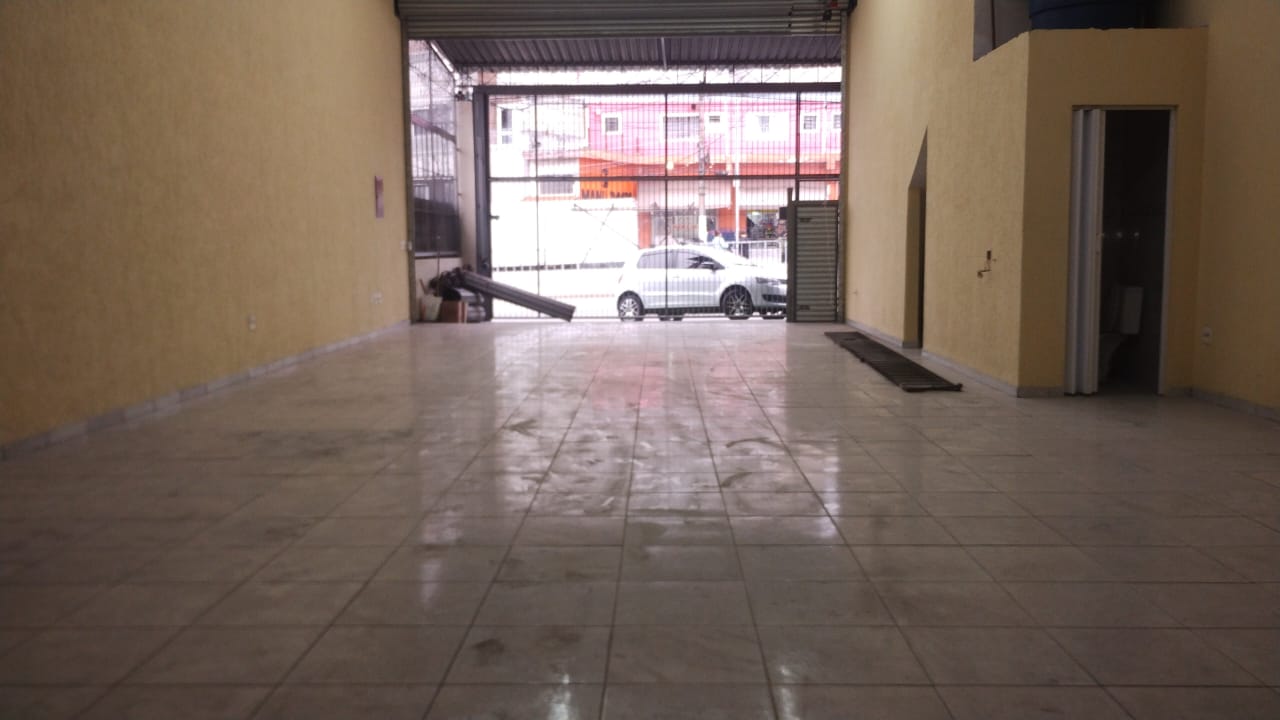 LOCAÇÃO SALÃO NA AVENIDA ITAQUERA