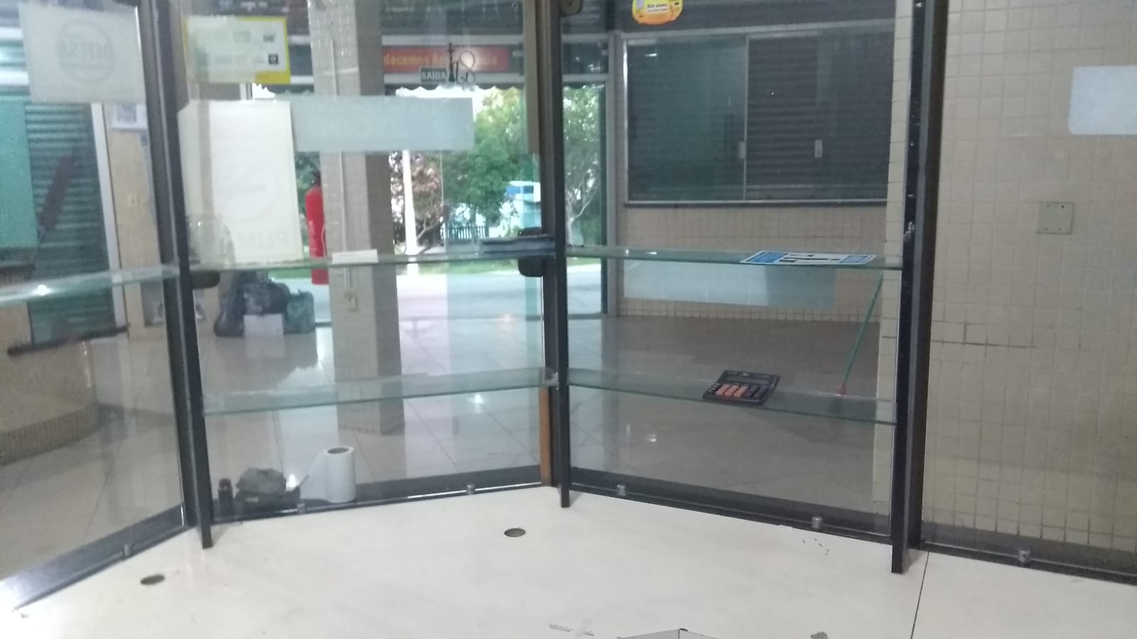 IMÓVEL COMERCIAL 