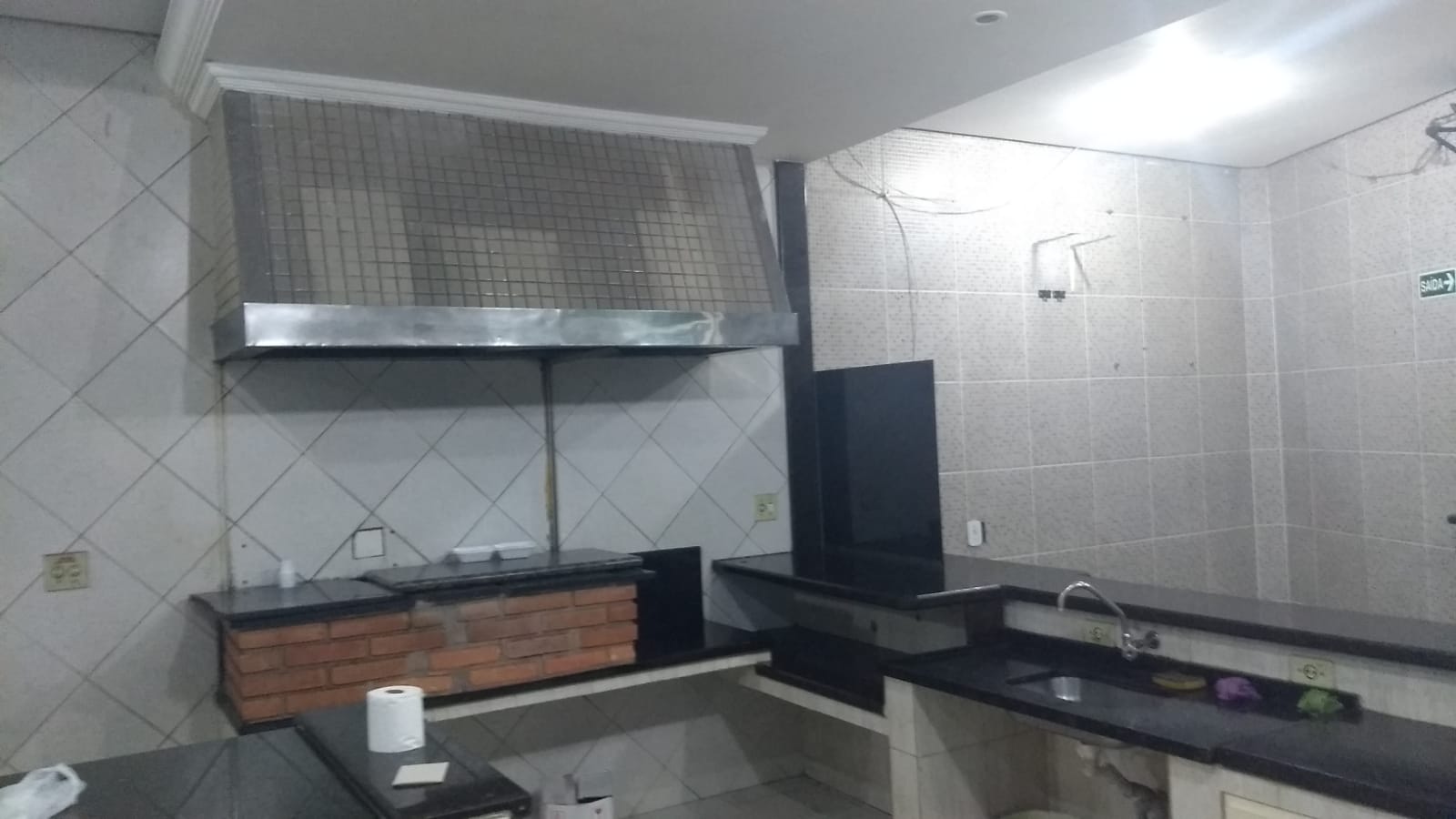 IMÓVEL COMERCIAL 