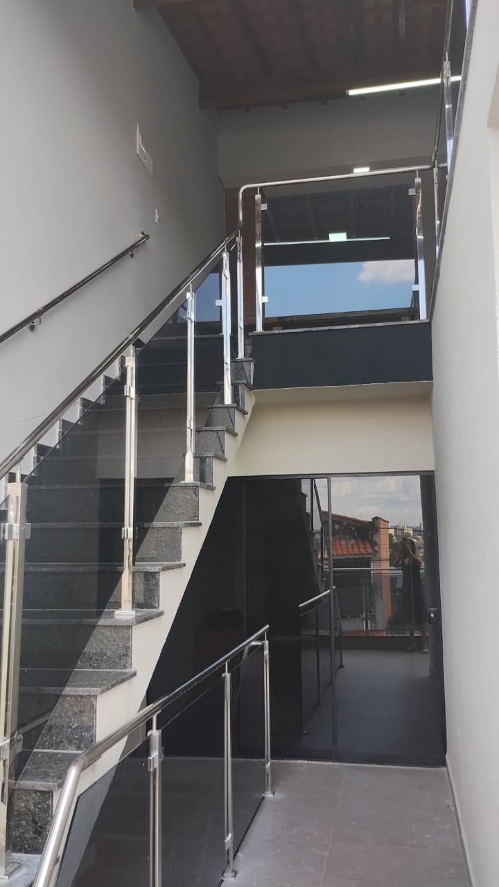 LINDO SOBRADO JD BRASÍLIA 