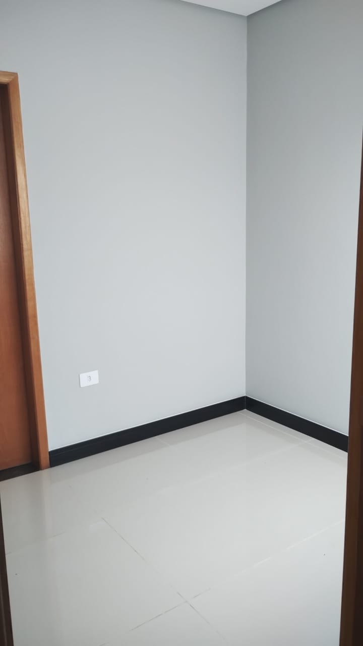 LINDO SOBRADO JD BRASÍLIA 
