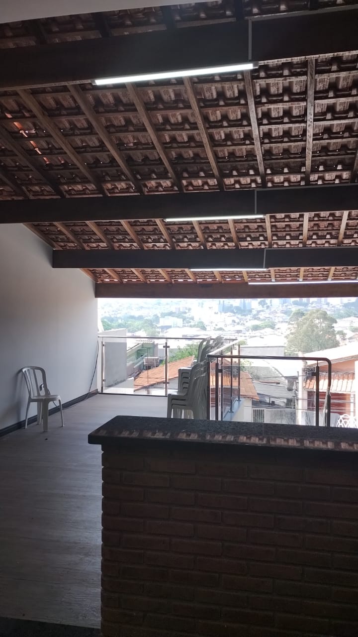LINDO SOBRADO JD BRASÍLIA 