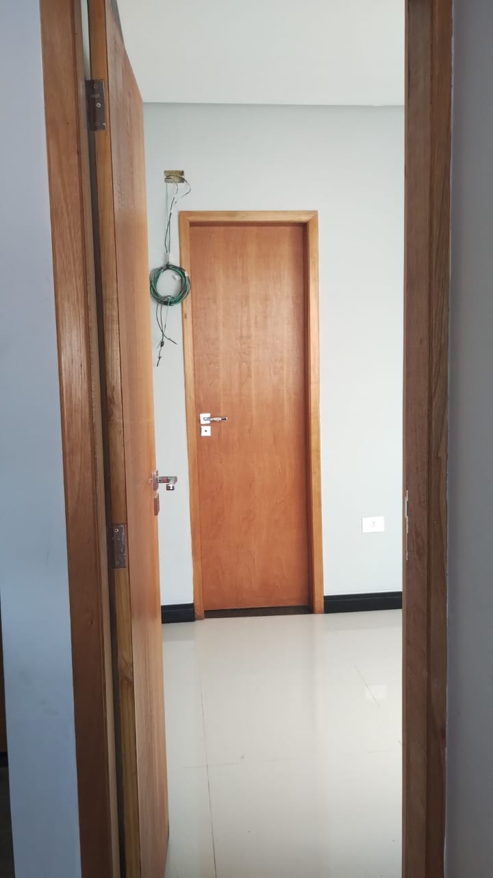 LINDO SOBRADO JD BRASÍLIA 