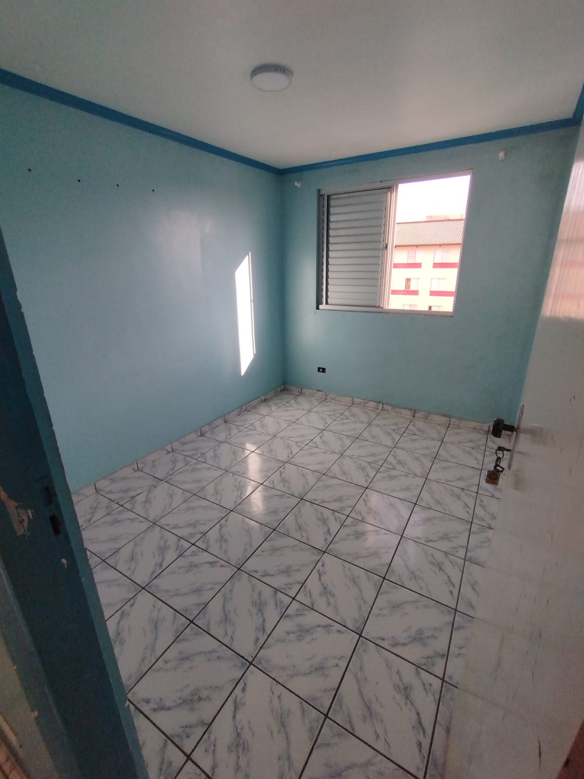 LOCAÇÃO APTO VILA SILVIA 