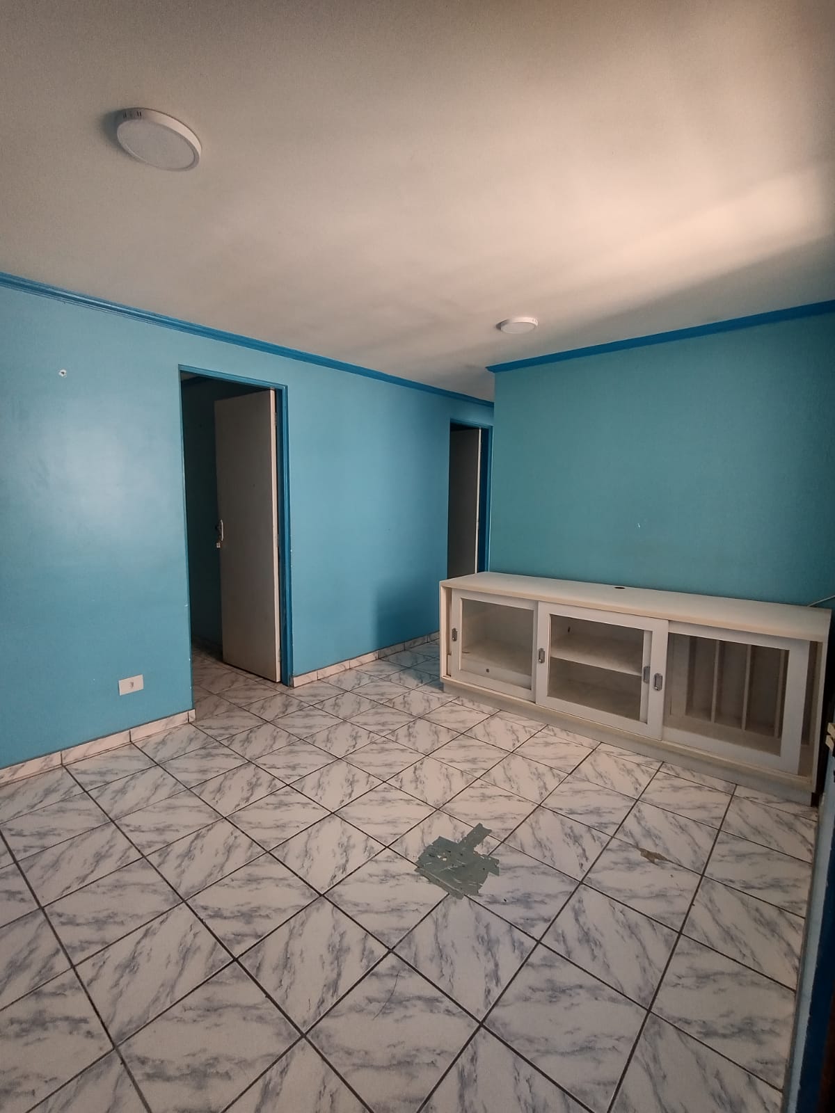 LOCAÇÃO APTO VILA SILVIA 