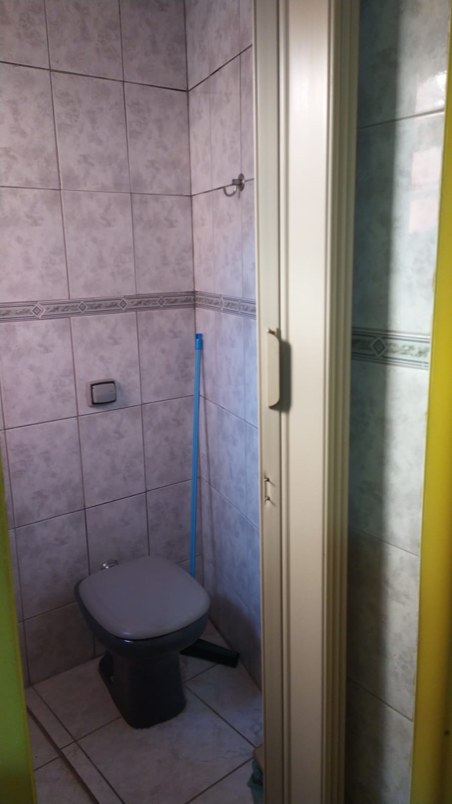 VENDE -SE  CASA PARA RENDA 