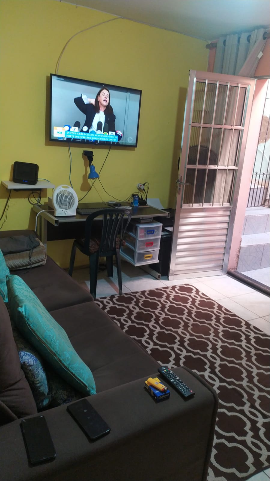 VENDE -SE  CASA PARA RENDA 