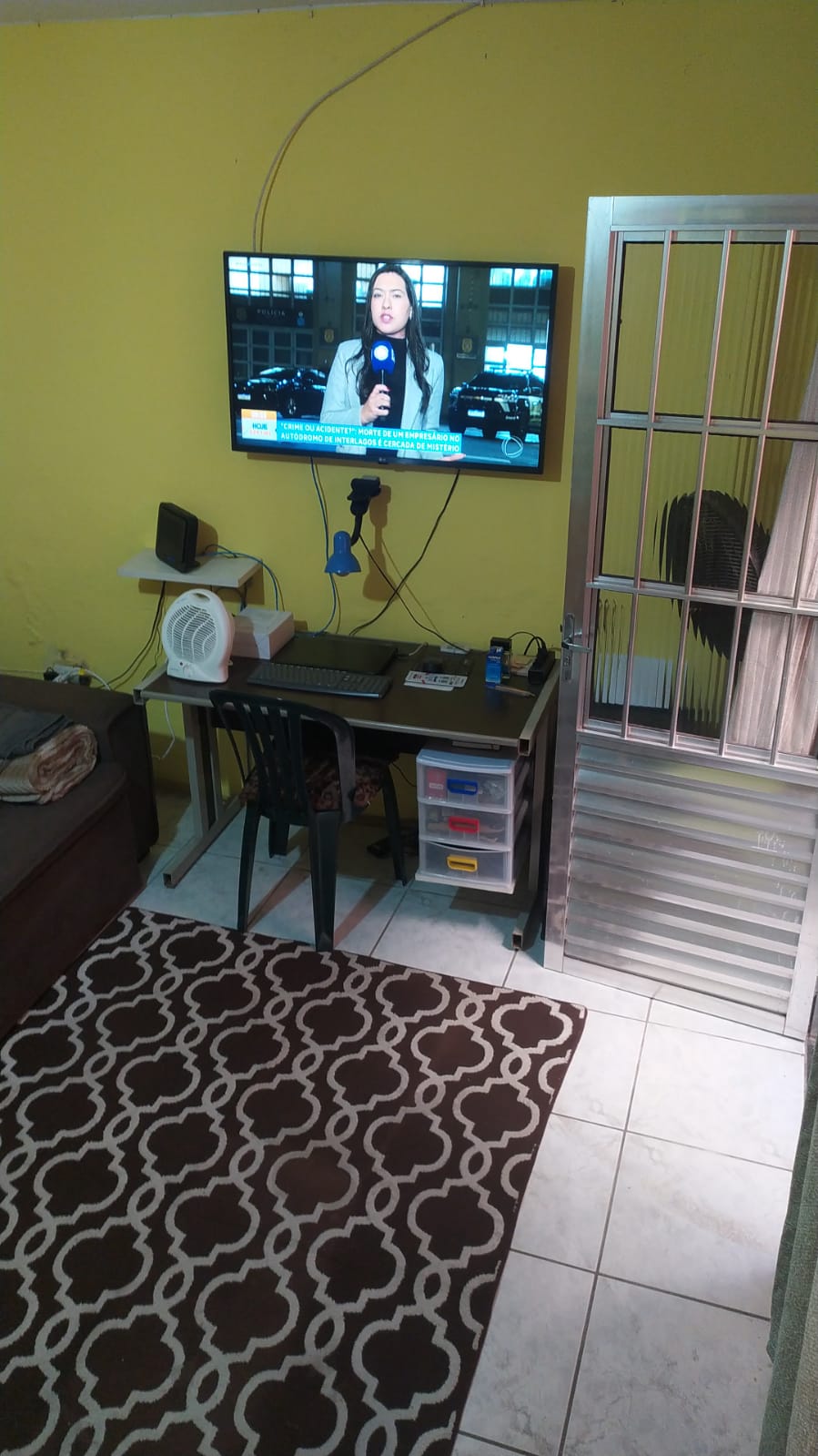 VENDE -SE  CASA PARA RENDA 