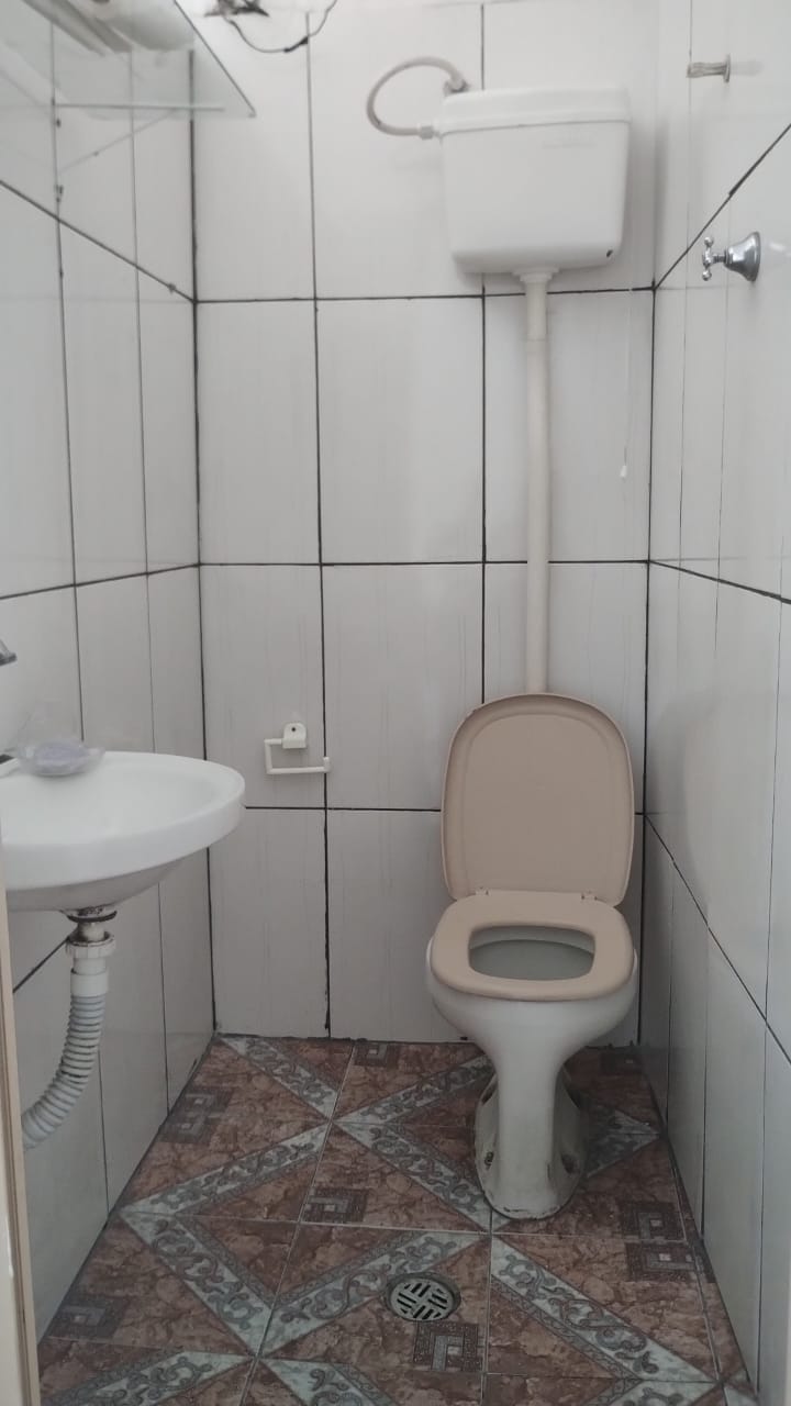 CASA  01 COMODO E WC 