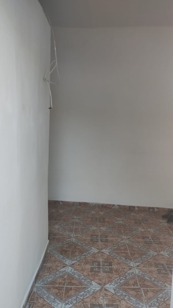 CASA  01 COMODO E WC 