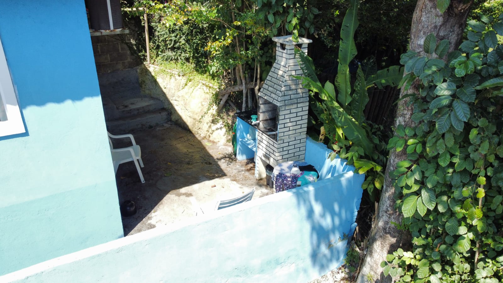 Casa em condomínio de frente para o mar no Marinas Angra dos Reis RJ.