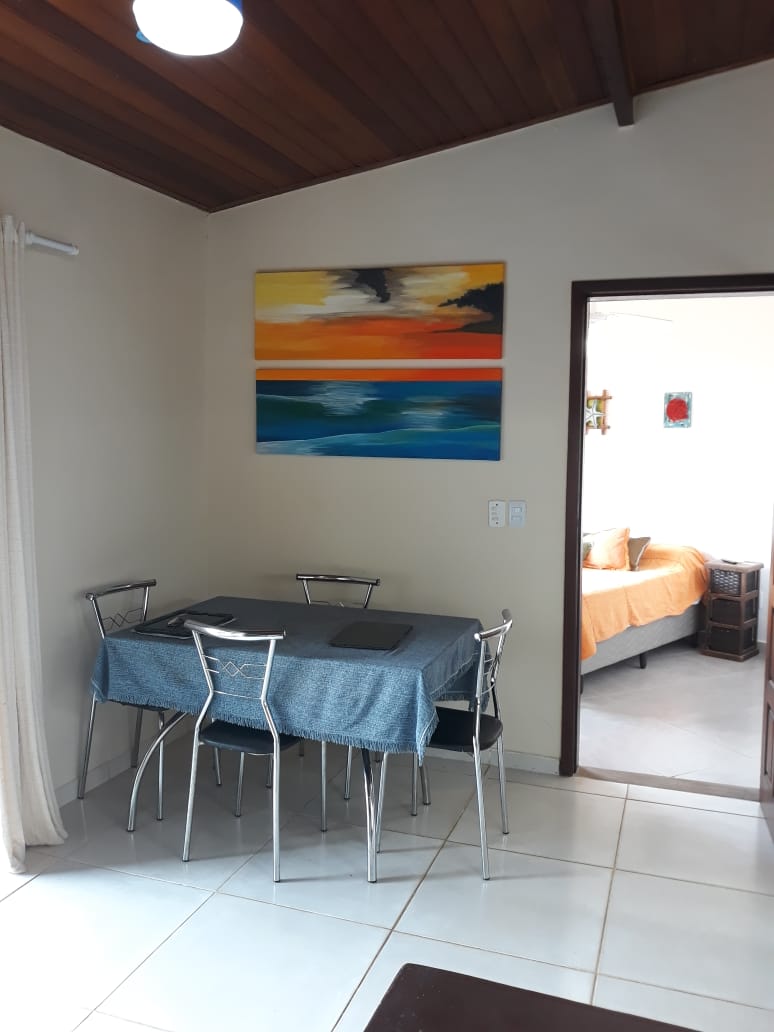 Casa em condomínio de frente para o mar no Marinas Angra dos Reis RJ.