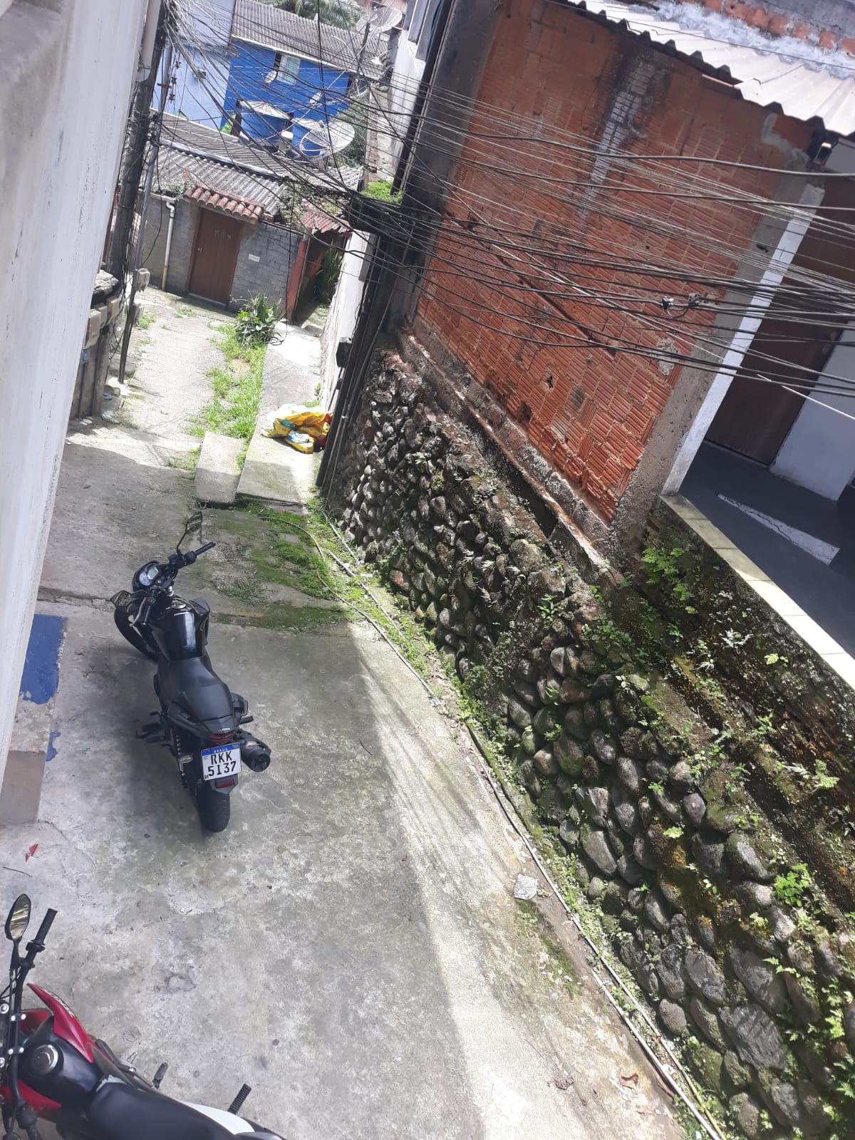 Galpão c/ residência em Angra dos Reis - RJ