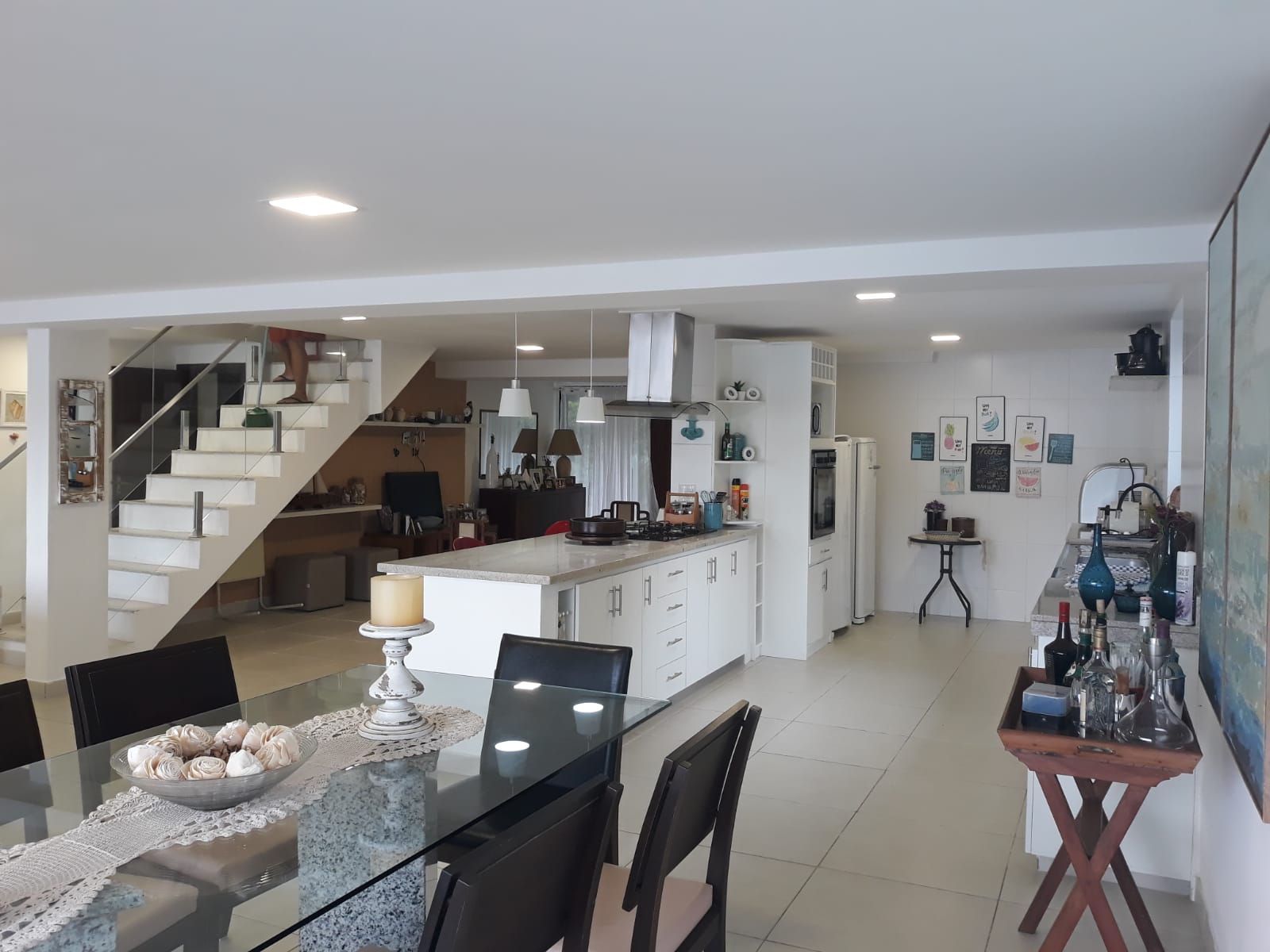Casa Alto Padrão  em condominio pé na areia em Angra dos REis RJ