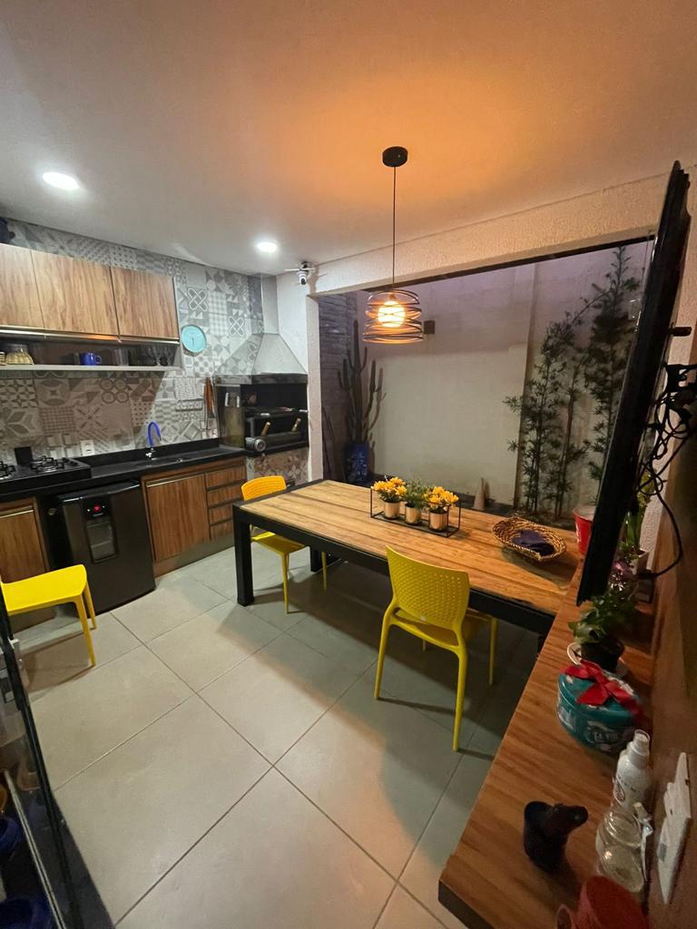 Sobrado - Venda, Jardim Inconfidência, Uberlândia, MG