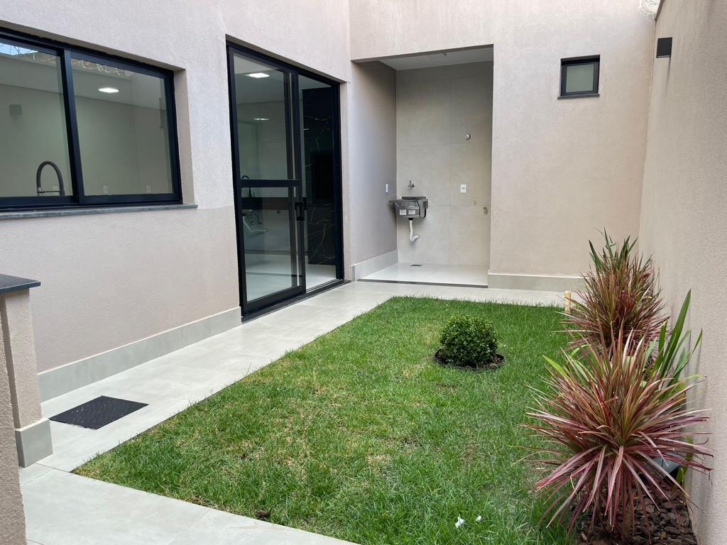 Sobrado - Venda, Grand Ville, Uberlândia, MG