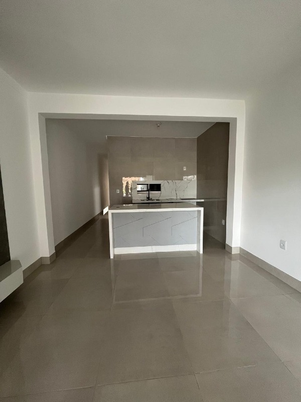 Casa - Venda, Novo Mundo, Uberlândia, MG