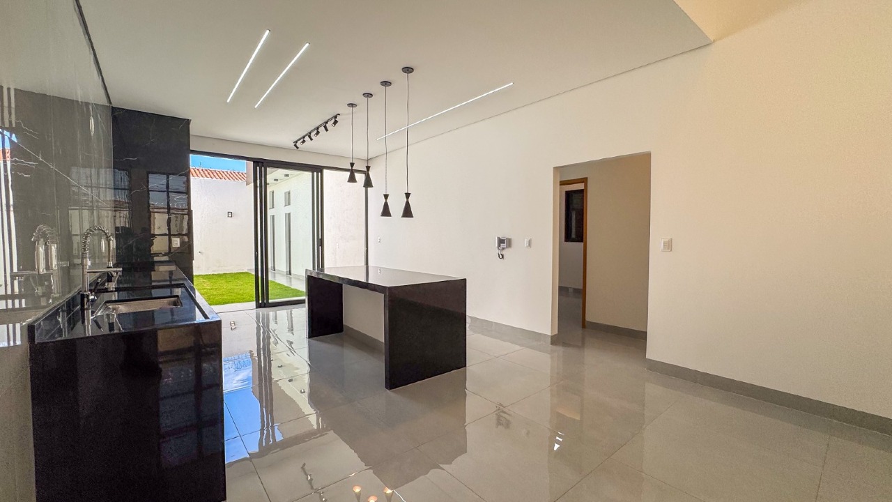 Casa - Venda, Alto Umuarama, Uberlândia, MG