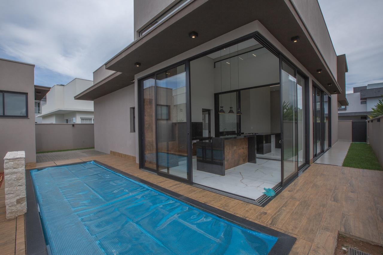 Casa - Venda, Distrito Industrial, Uberlândia, MG