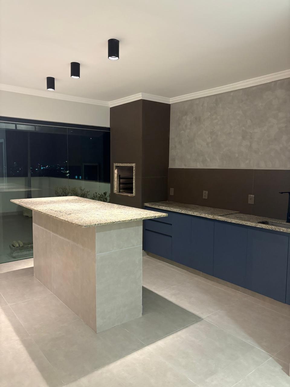 Confortável Cobertura duplex no Santa Mônica em Uberlândia 