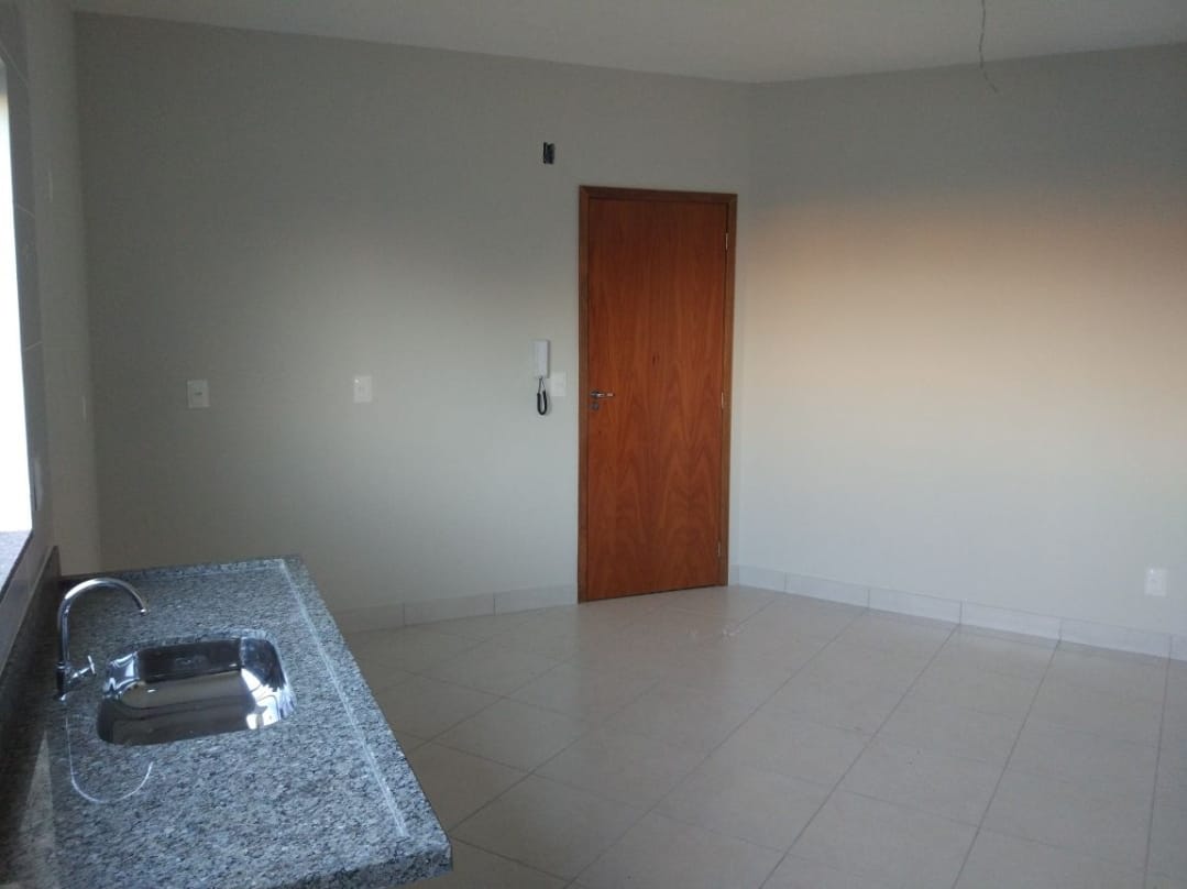 Apartamento Luizote de Freitas