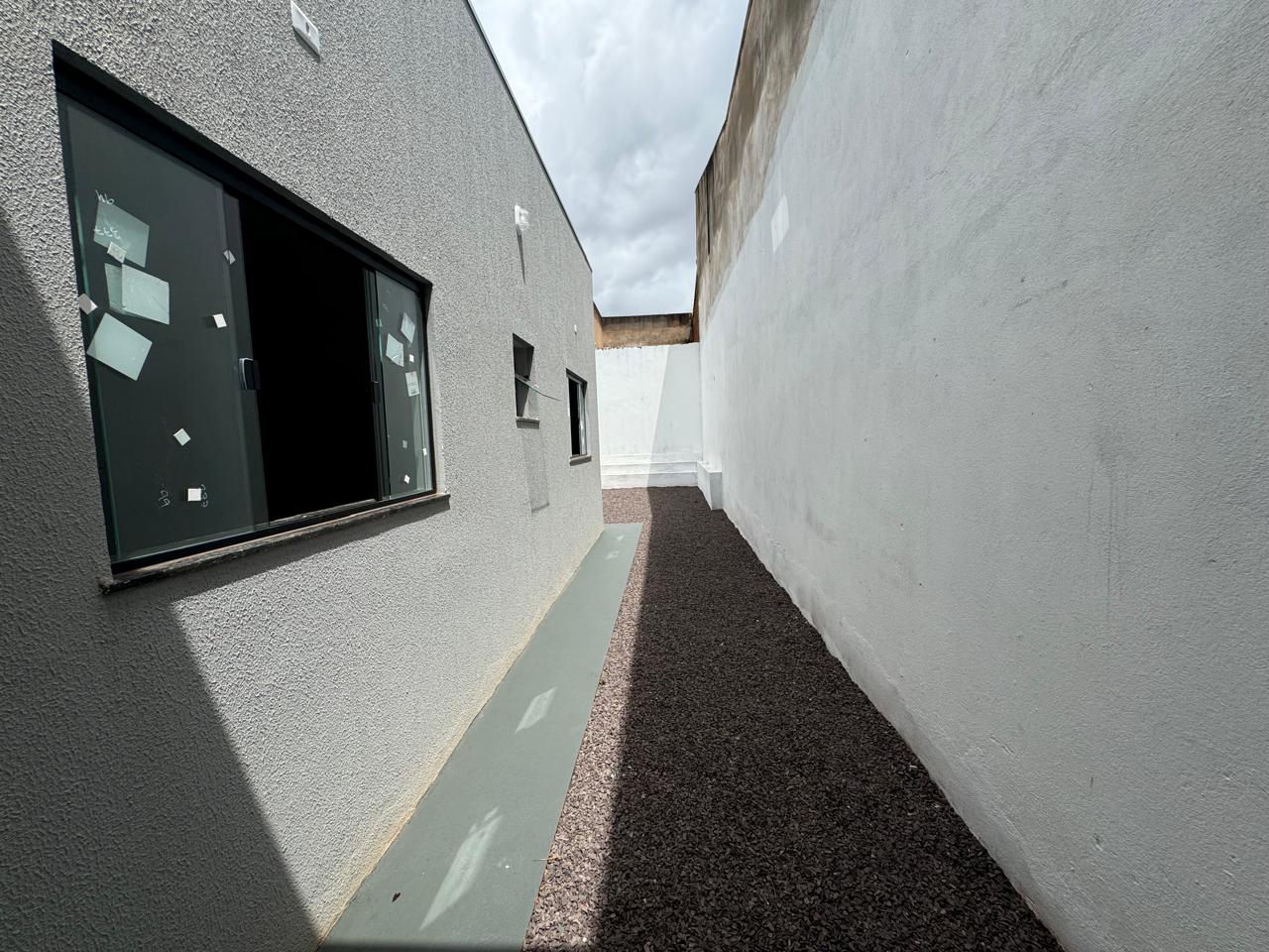 CASA A VENDA