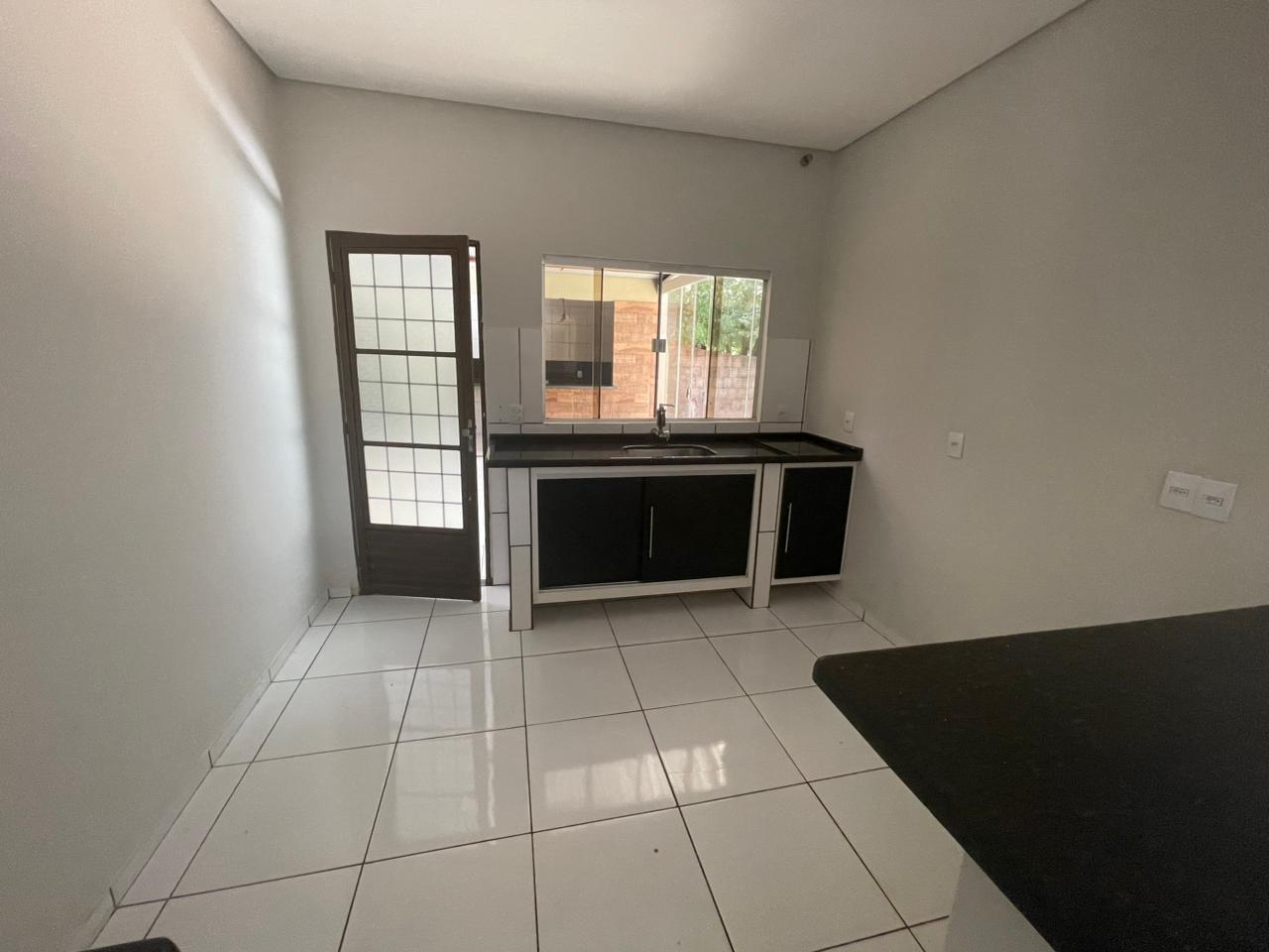 Fantástica Área residencial na Vila Angélica II em Jardim, 50m do asfalto.