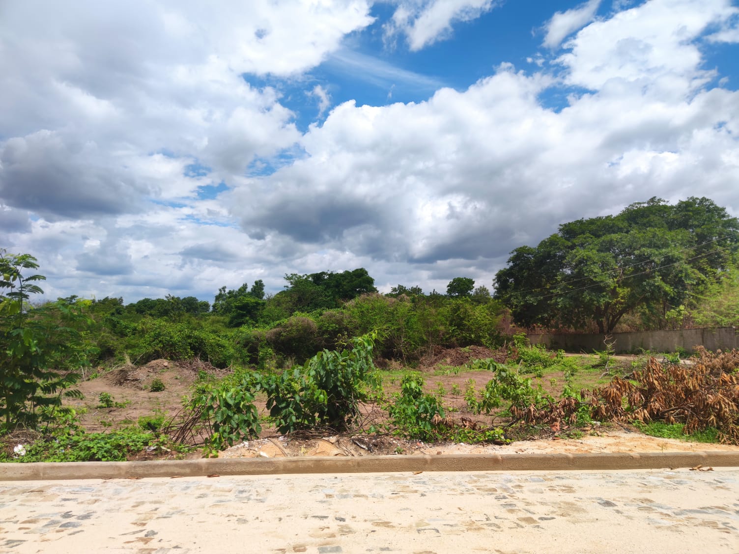 Lote N°4 (Loteamento das Esplanadas)