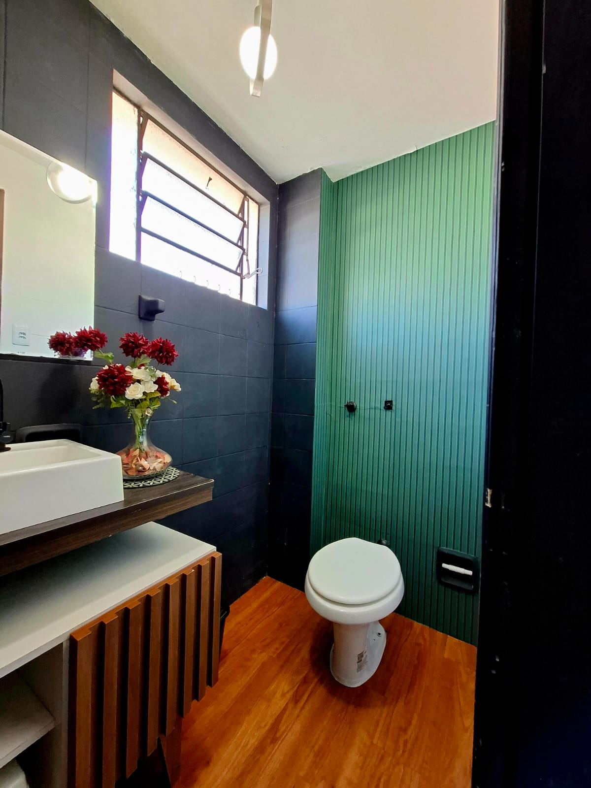 SALA COMERCIAL  NA RUA DR BOZANO PRÓXIMO A AGÊNCIA CAIXA ECONÔMICA MOROTIM