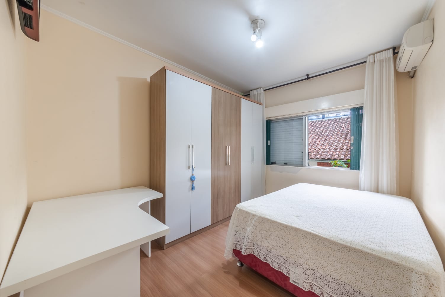 CASA Próximo ao Hospital da Brigada Militar - Nossa Senhora das Dores , Santa Maria ,