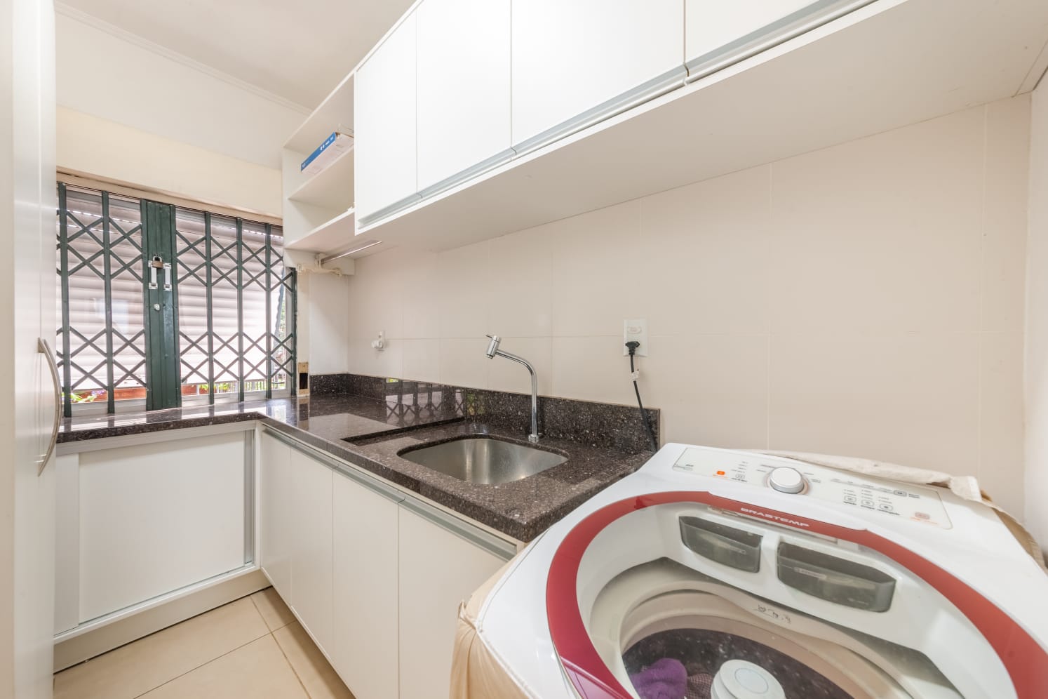 CASA Próximo ao Hospital da Brigada Militar - Nossa Senhora das Dores , Santa Maria ,